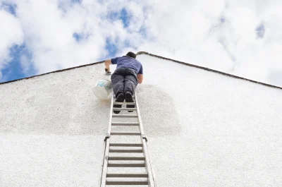 Peinture extérieure à Léon — façades et ravalement